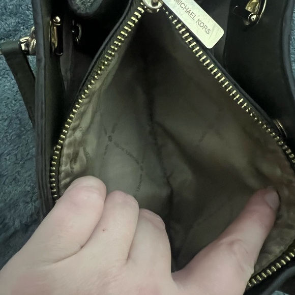 Michael Kors Teagan Satchel Duffle Green Purse Pebbled Leather - Picture 9 of 10